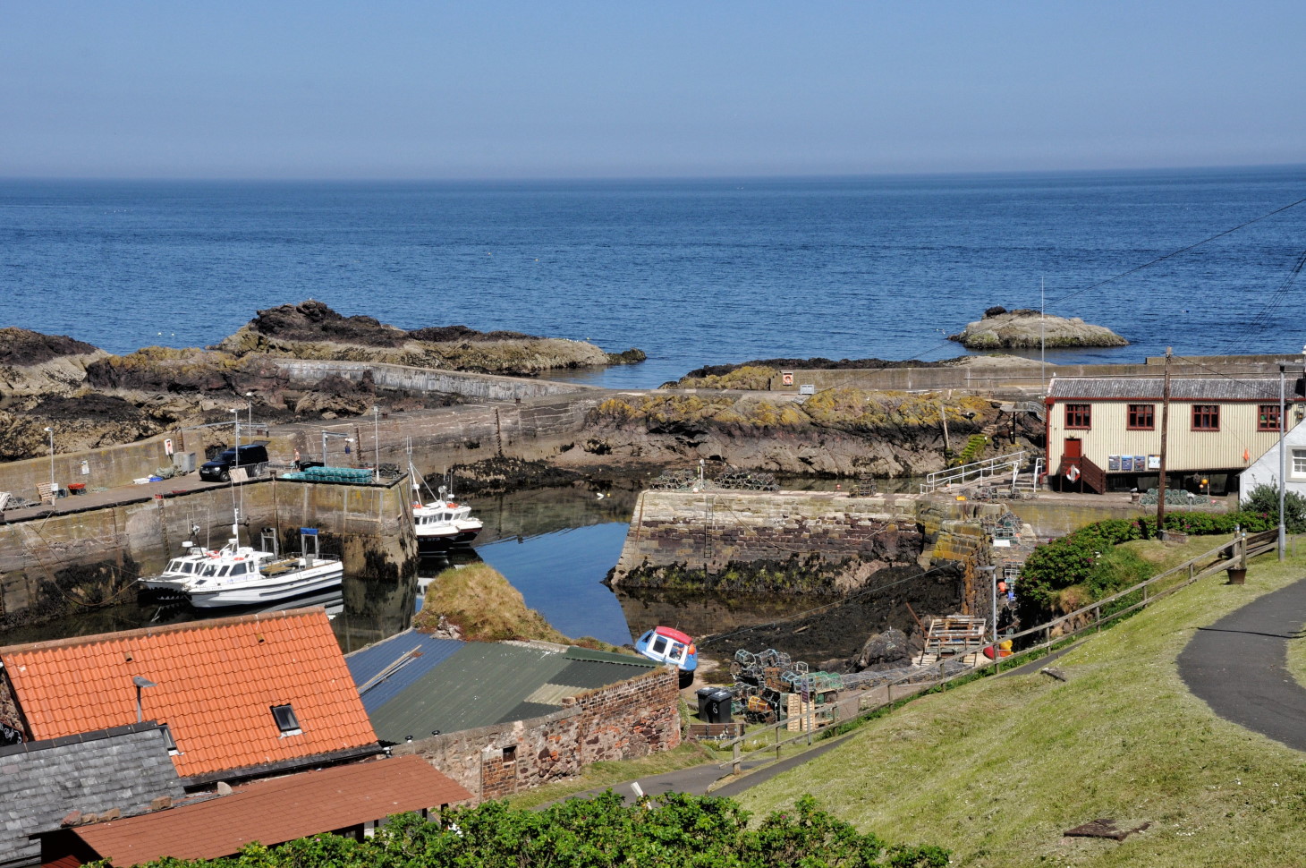 Equal height of thumbnail